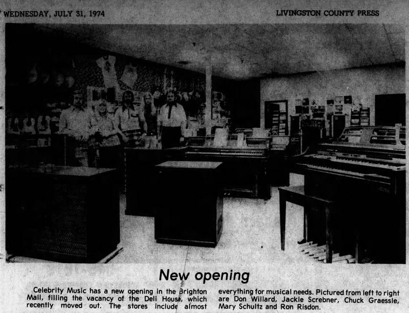 Brighton Mall - Jul 31 1974 Celebrity Music Opens